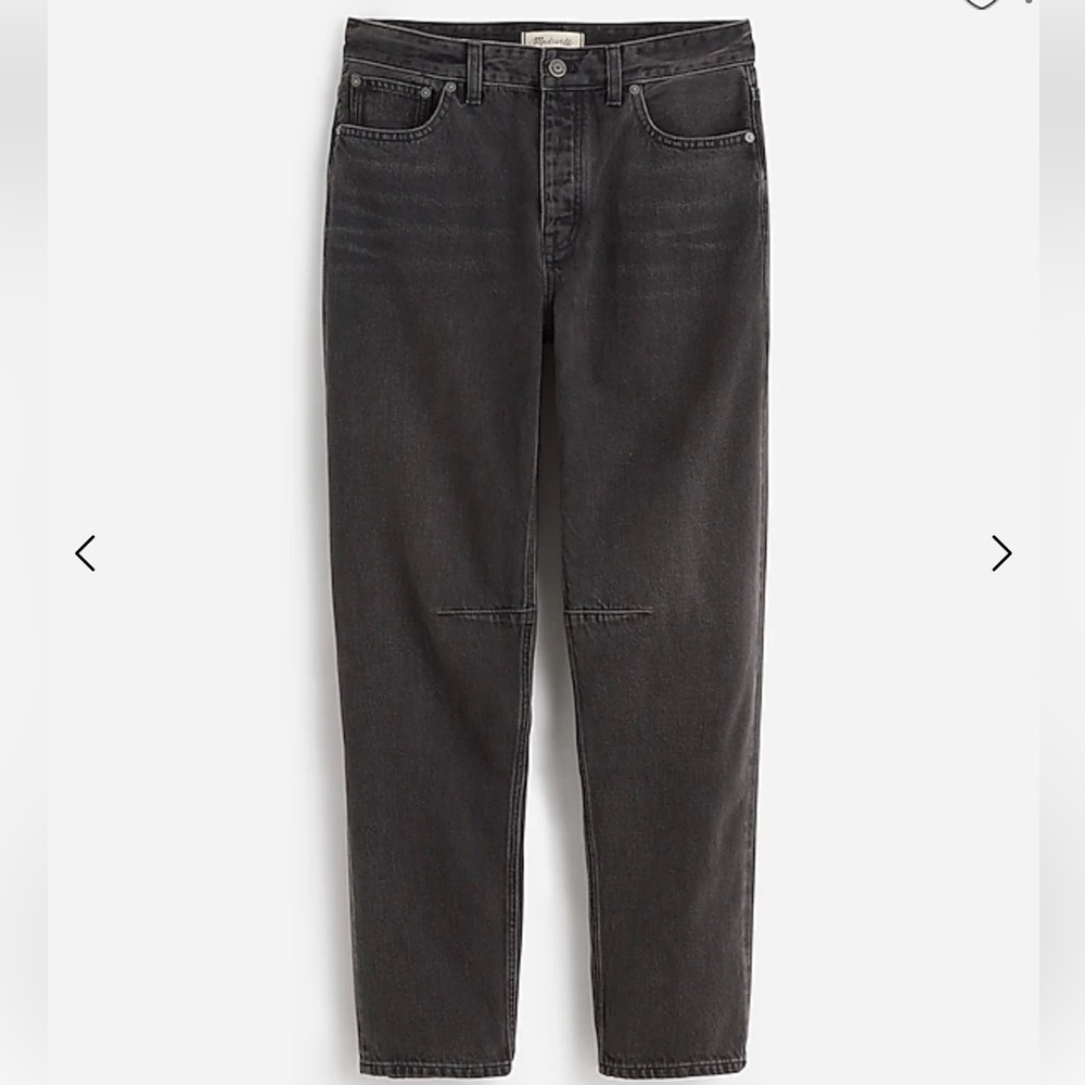 Madewell- The Petite Darted Barrel-Leg Jean NS056